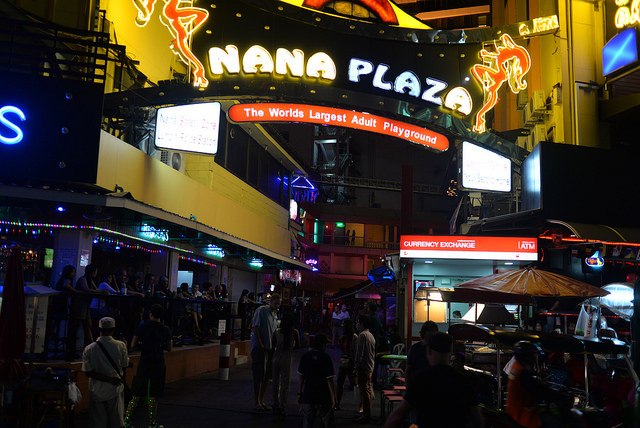nana plaza bangkok red light district thailand sex