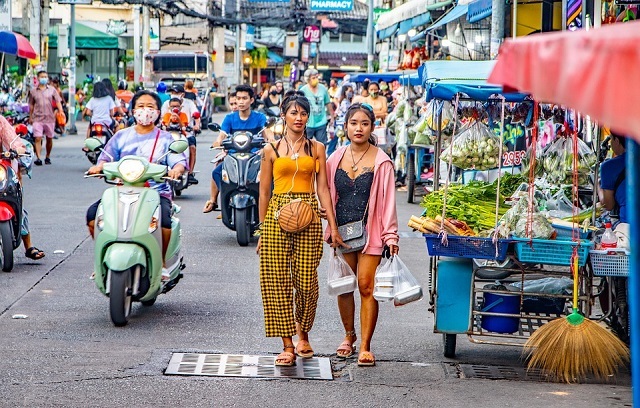 picking up women in bangkok